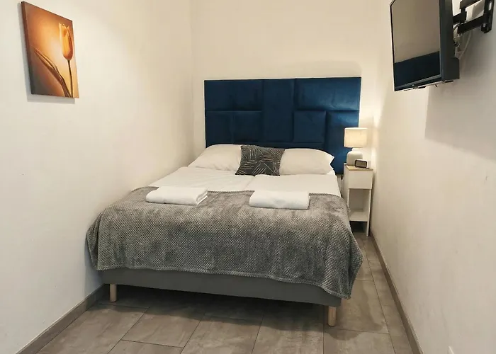Cozy 3br With Living Near Belvedere Palace * וינה